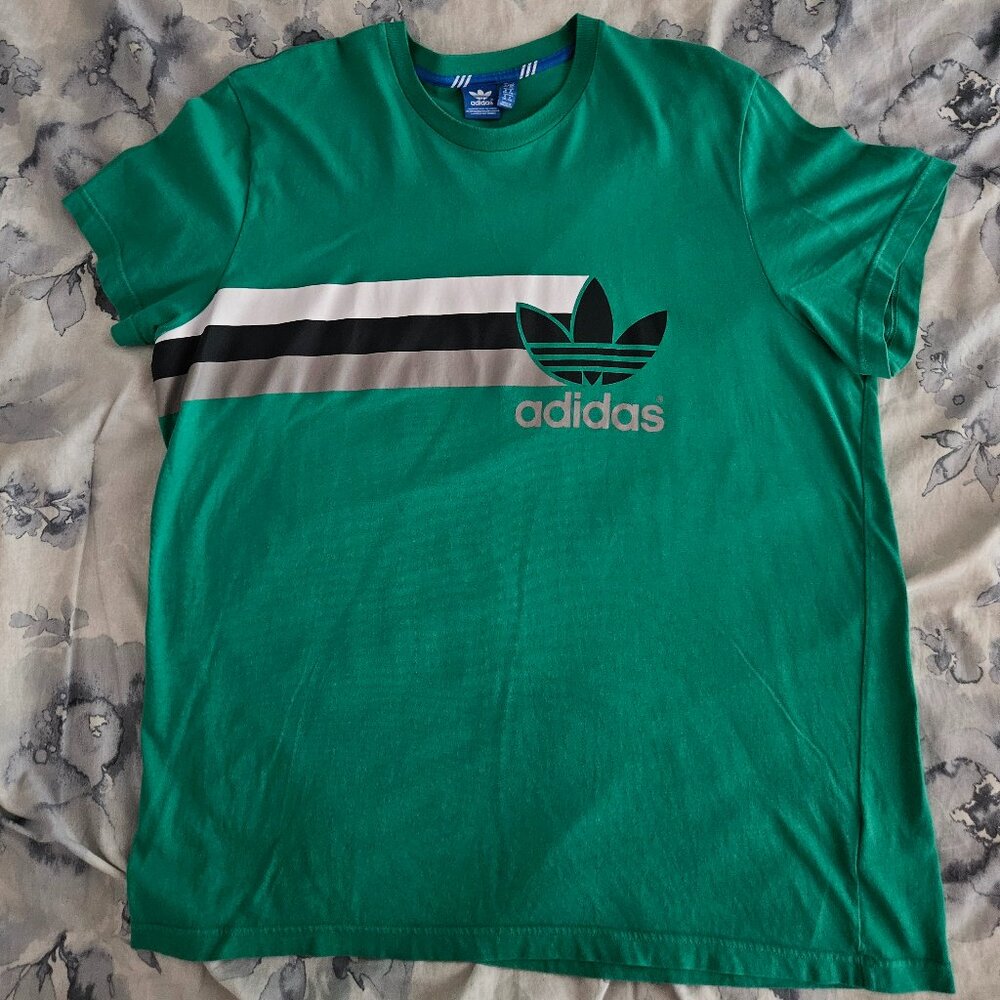 Men's - Green Adidas t-shirt